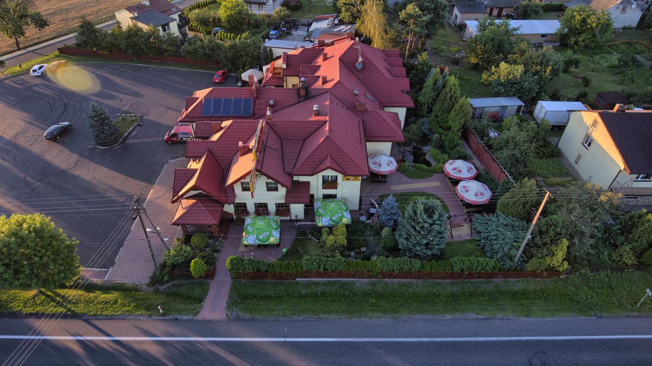 Zajazd Podjadek Osjakow Exterior photo